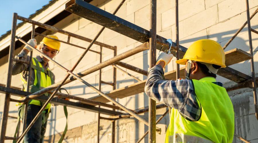 Professional fairlawn roofing services in De Soto, MO